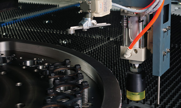 自動潤滑系統對于數控沖床的重要性