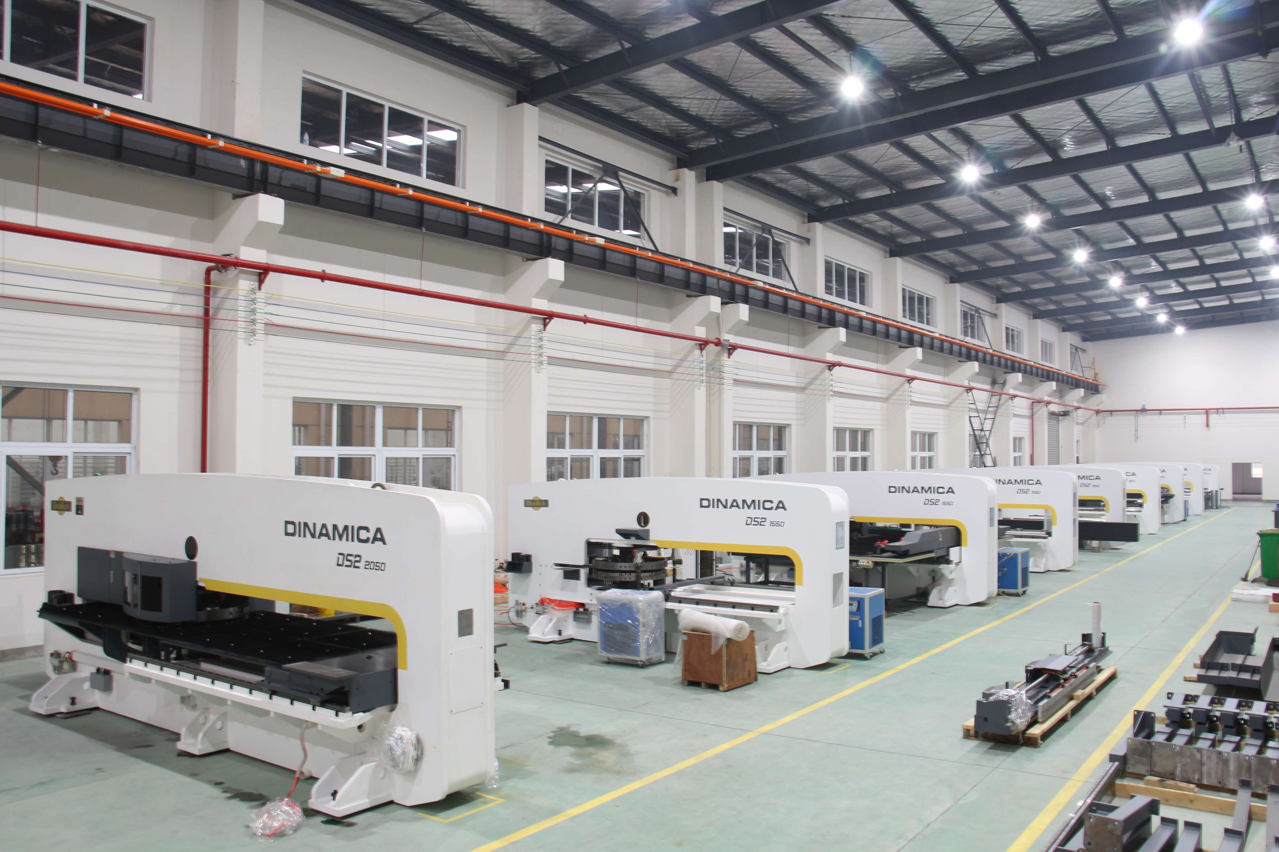 金屬門業(yè)的應(yīng)用蘇州長盛加匯門業(yè)科技有限公司