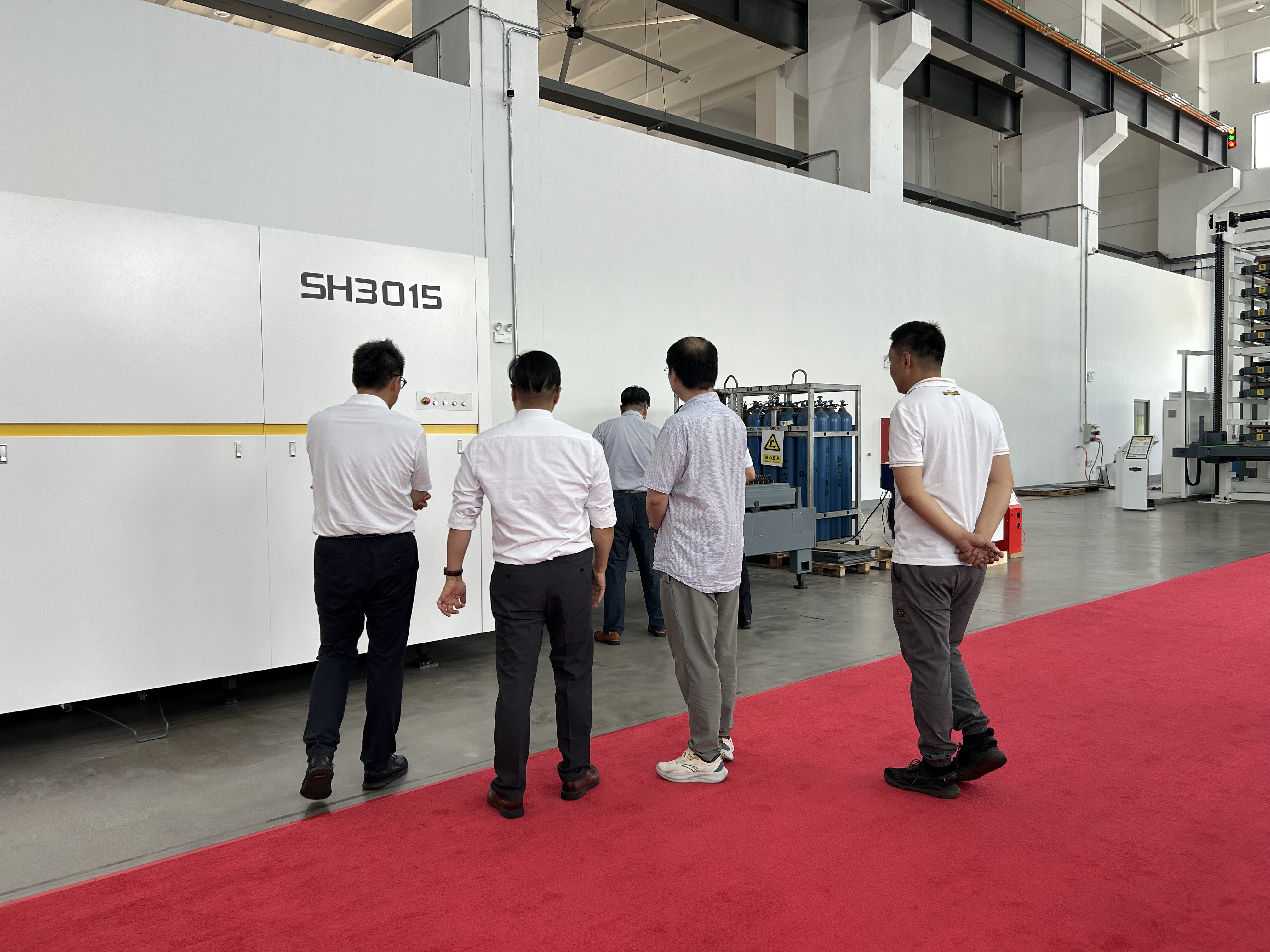 瑞鐵機床迎來日本客戶參訪：以高品質智造，拓展中日合作新篇章！